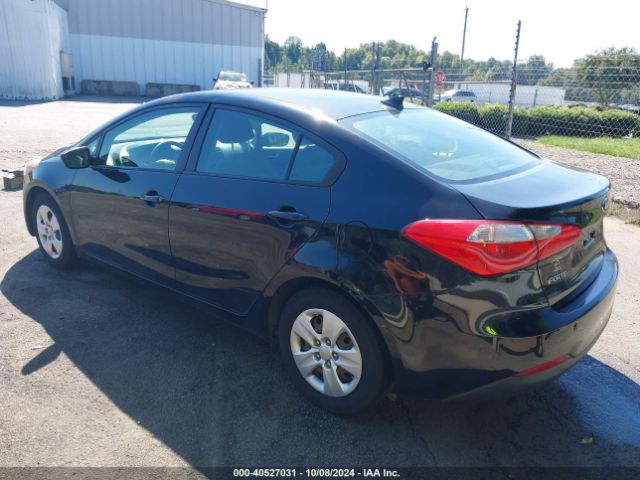 KNAFK4A65F5375034 KIA FORTE LX