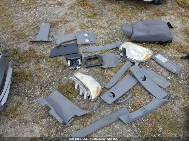 5TFJU4GNXFX072700 Toyota Tacoma Prerunner V6
