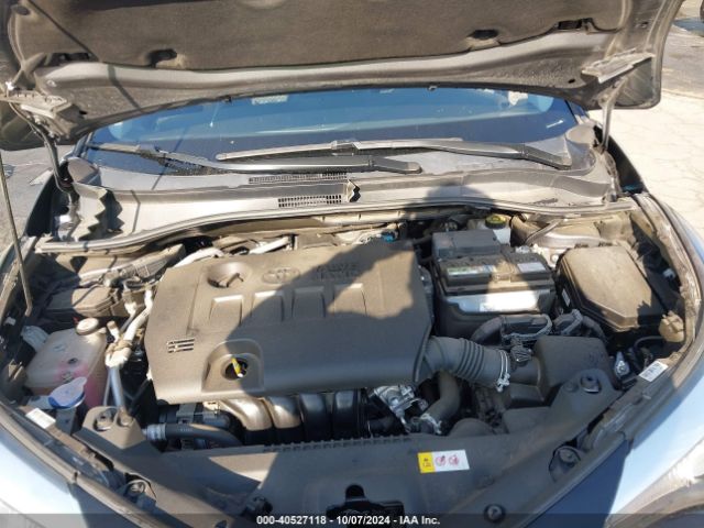 NMTKHMBX0MR137606 Toyota C-HR LE