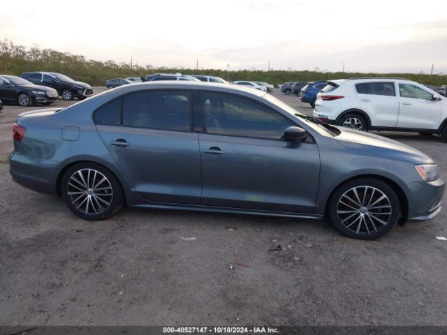 3VWD17AJ5GM302600 Volkswagen Jetta 1.8t Sport
