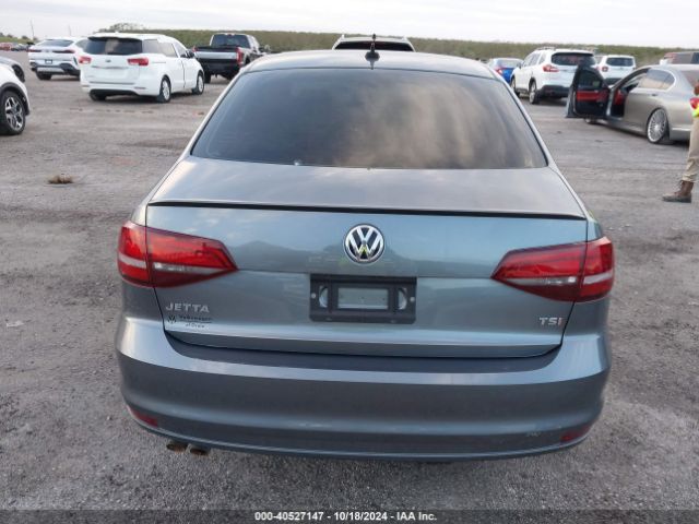 3VWD17AJ5GM302600 Volkswagen Jetta 1.8t Sport