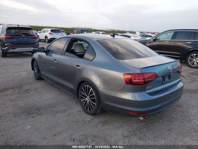 3VWD17AJ5GM302600 Volkswagen Jetta 1.8t Sport