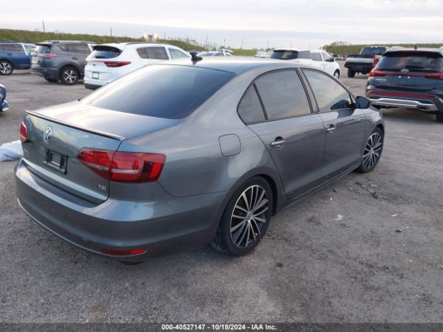 3VWD17AJ5GM302600 Volkswagen Jetta 1.8t Sport