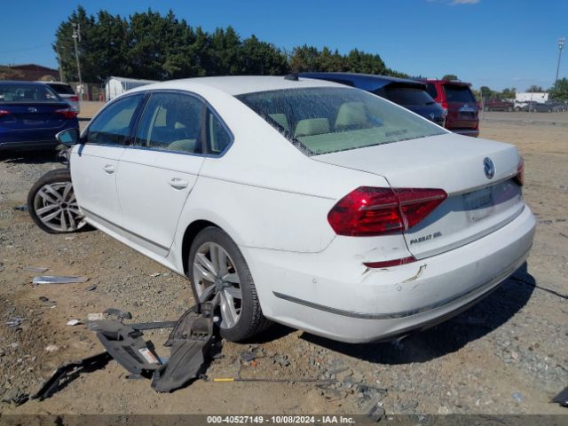1VWCT7A37GC064323 Volkswagen Passat 1.8t Sel Premium