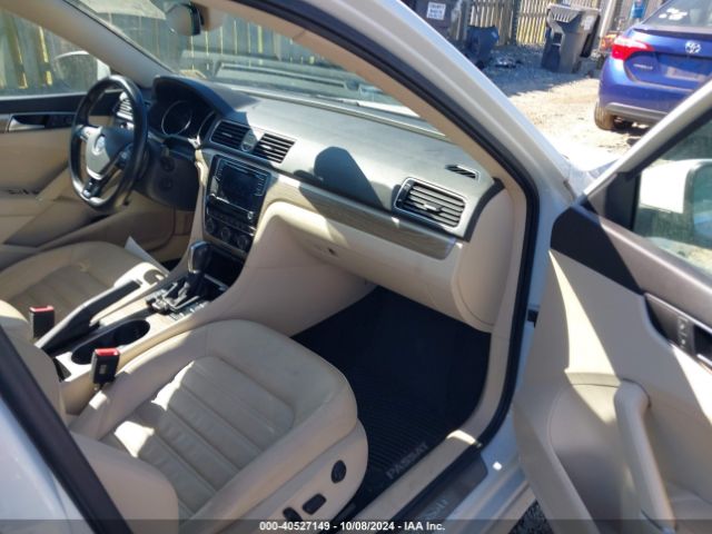 1VWCT7A37GC064323 Volkswagen Passat 1.8t Sel Premium