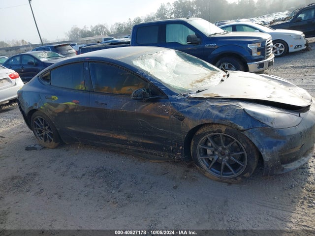 Tesla Model 3 Long Range Dual Motor All-wheel Drive 2022 5YJ3E1EB8NF203743 Image 12