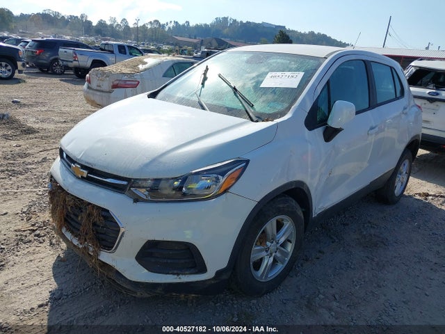 Chevrolet TRAX LS 2019 3GNCJNSB8KL255305 Image 2