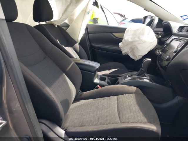 JN1BJ1CP3KW228033 Nissan Rogue Sport S