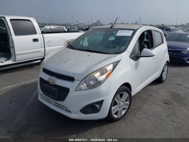 Chevrolet Spark 1lt Cvt 2015 KL8CD6S9XFC727579 Image 2