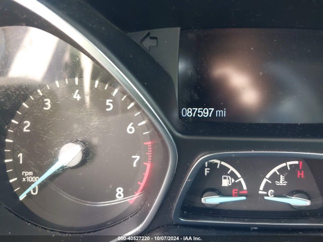 Ford Escape Titanium 2017 1FMCU9J96HUD54592 Image 15
