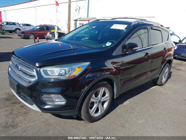 Ford Escape Titanium 2017 1FMCU9J96HUD54592 Image 2