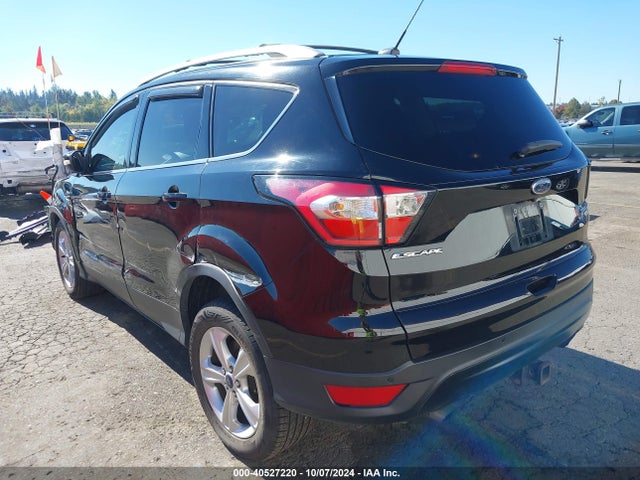 Ford Escape Titanium 2017 1FMCU9J96HUD54592 Image 3