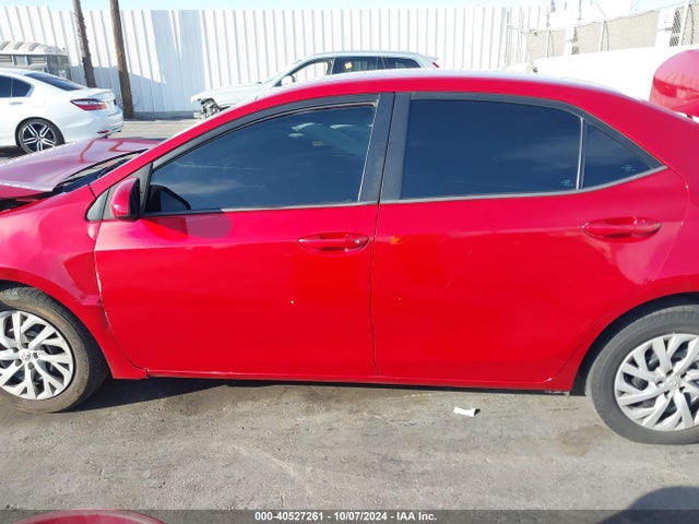 Toyota COROLLA LE 2019 5YFBURHE8KP888054 Image 14