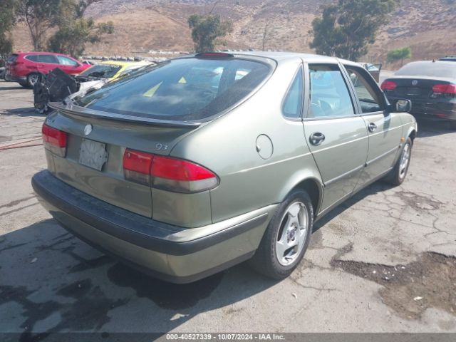 1999 SAAB 9-3 YS3DD58NXX2068588 Photo 3