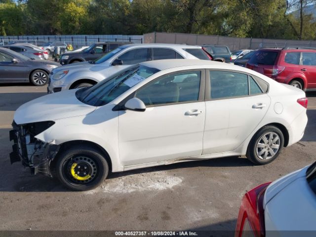 3KPA24AD4NE498600 KIA RIO LX