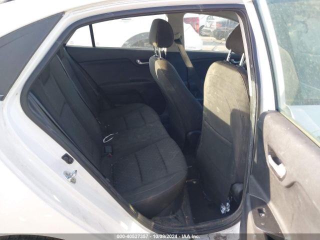 3KPA24AD4NE498600 KIA RIO LX