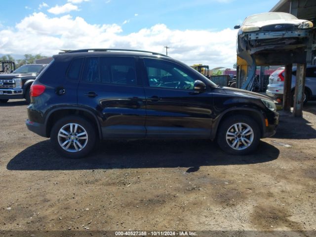 WVGAV7AX7FW557628 Volkswagen TIGUAN S