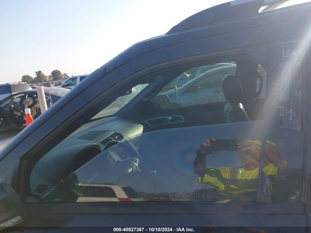 2013 Ford Explorer Limited მანქანა იყიდება აუქციონზე, vin: 1FM5K7F93DGA87819, აუქციონის ნომერი: 40527367
