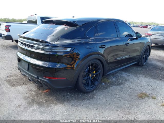 2024 PORSCHE CAYENNE COUPE WP1BK2AY8RDA72197 Photo 3