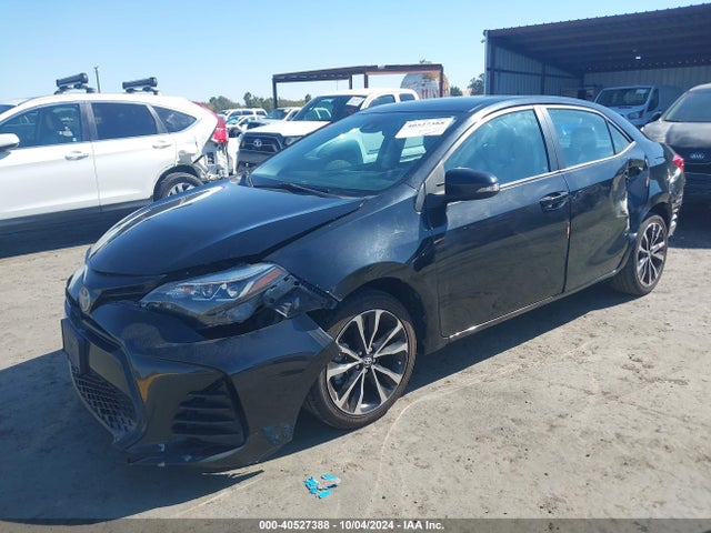 Toyota COROLLA SE 2017 5YFBURHE0HP724791 Image 2