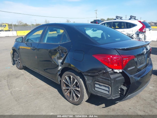 Toyota COROLLA SE 2017 5YFBURHE0HP724791 Image 3