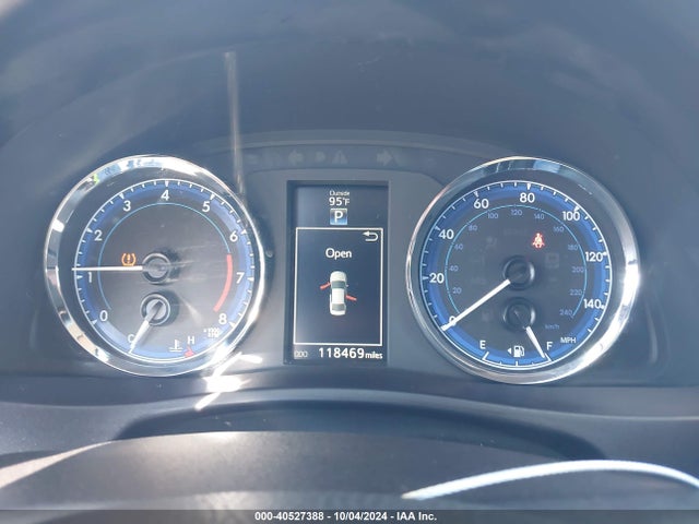 Toyota COROLLA SE 2017 5YFBURHE0HP724791 Image 7