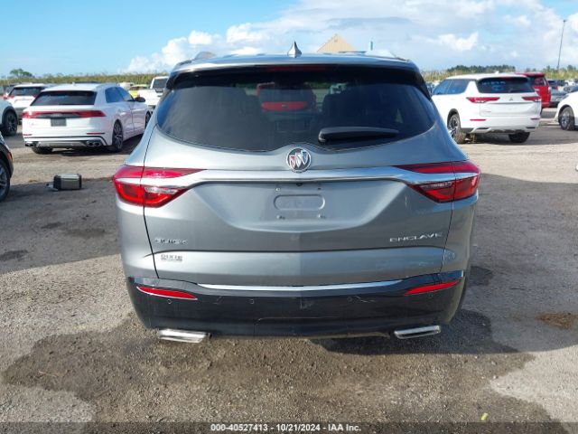 5GAERBKW9JJ153255 Buick Enclave Essence