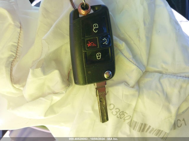 3VWG57AU2KM018409 Volkswagen Golf 1.4t S/1.4t Se