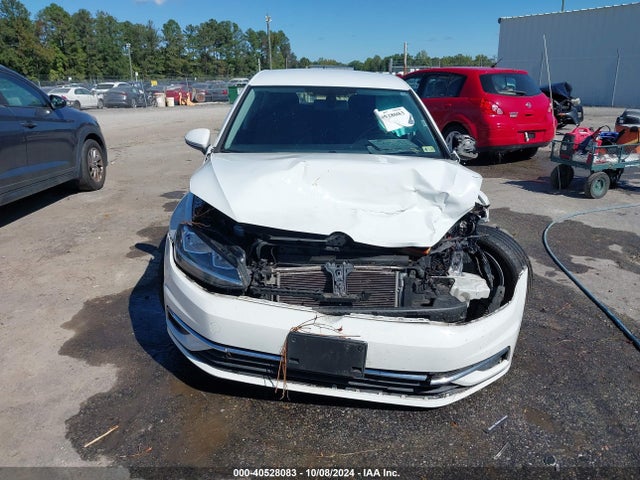 3VWG57AU2KM018409 Volkswagen Golf 1.4t S/1.4t Se