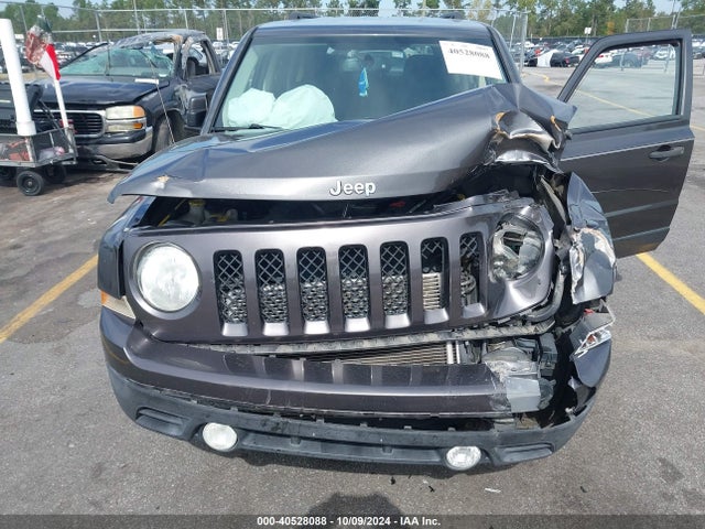 1C4NJPBA6GD677865 Jeep Patriot Sport