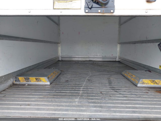 Ford Transit-350 Cab 2018 1FDBF8ZM4JKA71165 Image 3