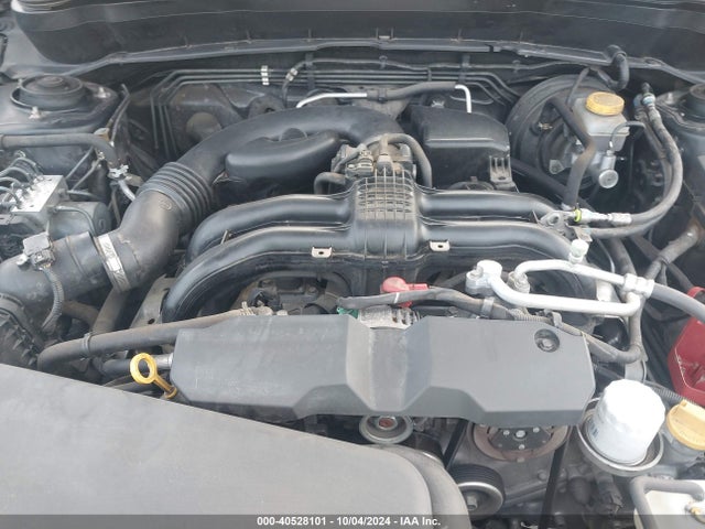 40528101 :رقم المزاد ، JF2SHADC8DH440648 vin ، 2013 Subaru Forester 2.5x Premium مزاد بيع