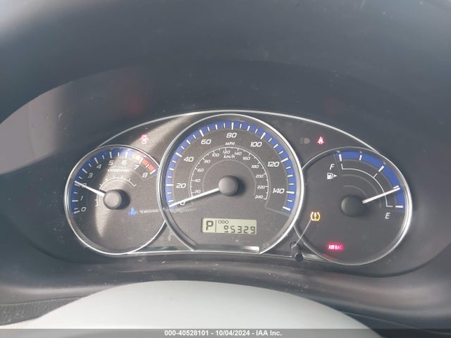 40528101 :رقم المزاد ، JF2SHADC8DH440648 vin ، 2013 Subaru Forester 2.5x Premium مزاد بيع