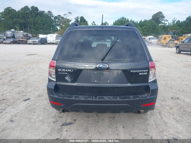 40528101 :رقم المزاد ، JF2SHADC8DH440648 vin ، 2013 Subaru Forester 2.5x Premium مزاد بيع