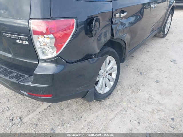 40528101 :رقم المزاد ، JF2SHADC8DH440648 vin ، 2013 Subaru Forester 2.5x Premium مزاد بيع
