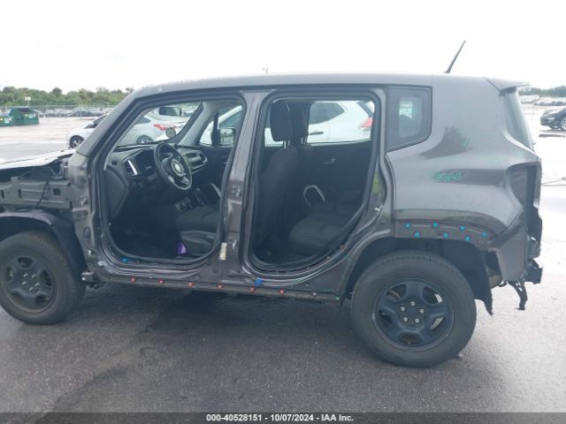 ZACNJBAB0KPJ82128 Jeep Renegade Sport 4x4