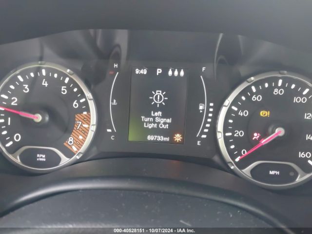ZACNJBAB0KPJ82128 Jeep Renegade Sport 4x4