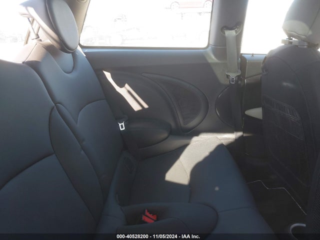 2012 MINI COOPER S WMWSV3C57CTY26752 Photo 7