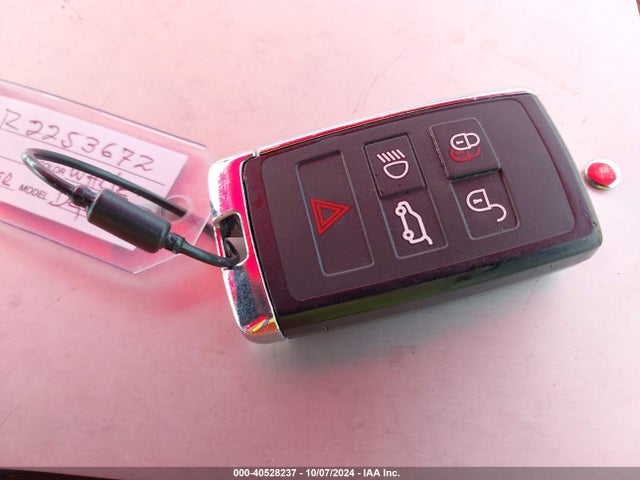 SALE2FEU6R2253672 Land Rover Defender 130 P400 X-dynamic Se