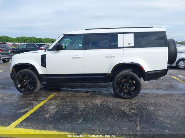 SALE2FEU6R2253672 Land Rover Defender 130 P400 X-dynamic Se