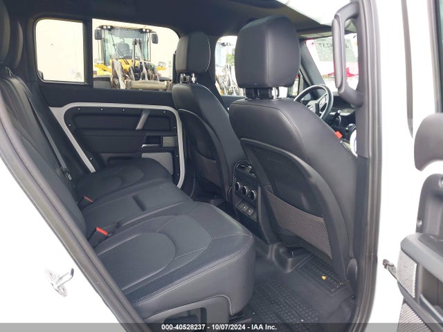 SALE2FEU6R2253672 Land Rover Defender 130 P400 X-dynamic Se