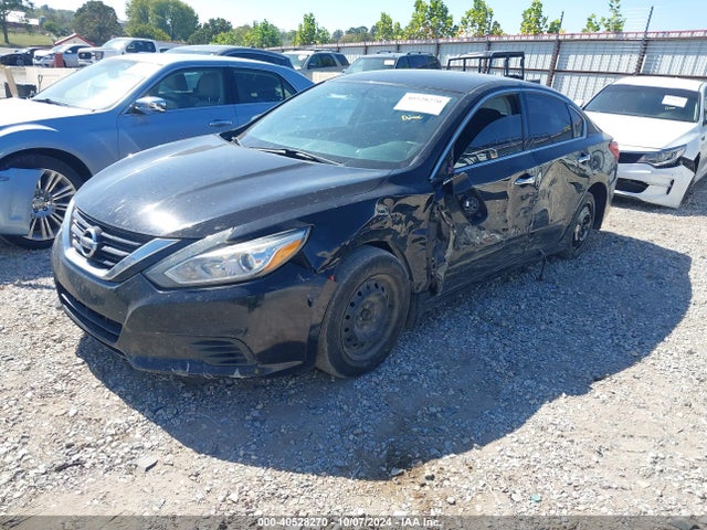 Nissan Altima 2.5 S 2017 1N4AL3AP3HC268243 Image 2