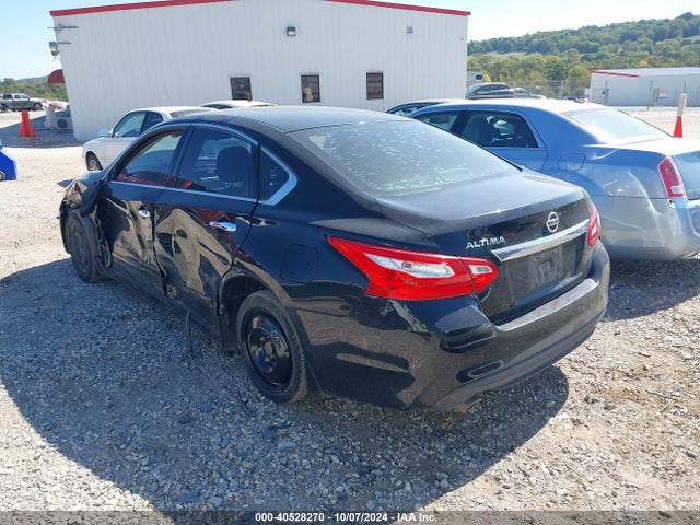 Nissan Altima 2.5 S 2017 1N4AL3AP3HC268243 Image 3