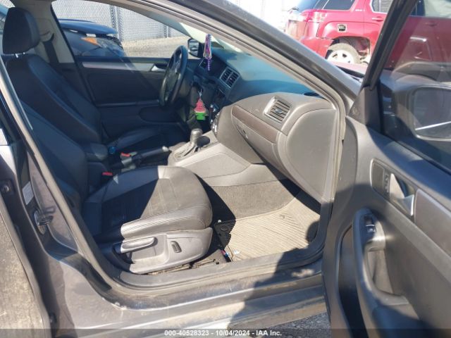 3VWL17AJ9EM390236 Volkswagen Jetta 1.8t Sel