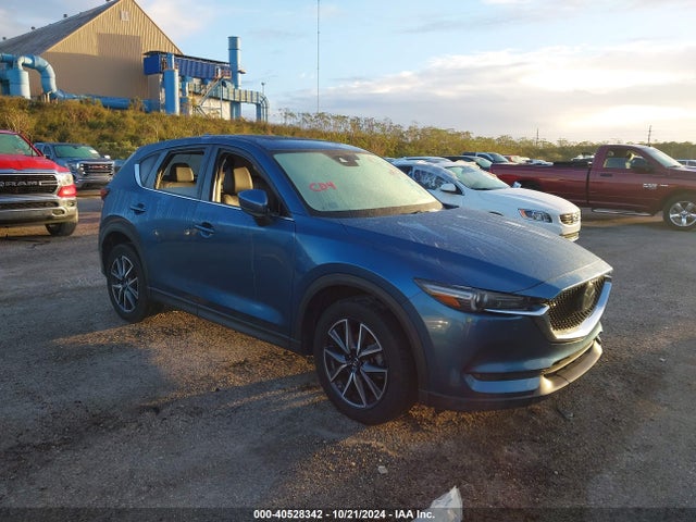 Mazda Cx-5 Grand Touring 2018 JM3KFADM5J1339172 Image 1