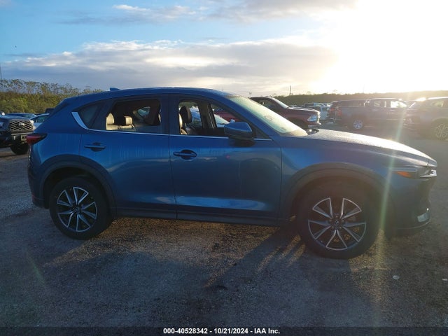 Mazda Cx-5 Grand Touring 2018 JM3KFADM5J1339172 Image 13
