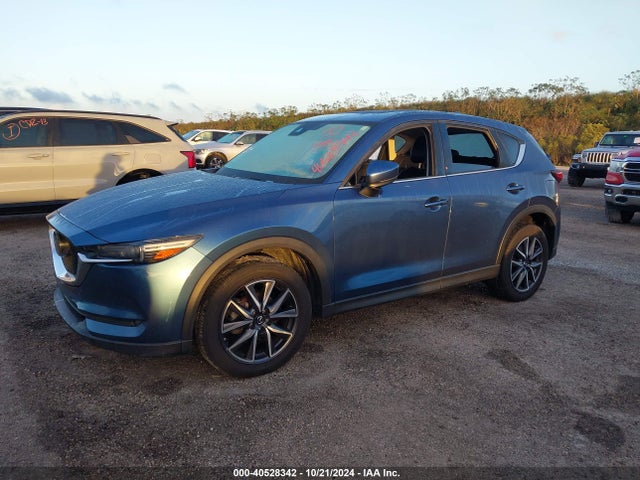 Mazda Cx-5 Grand Touring 2018 JM3KFADM5J1339172 Image 2