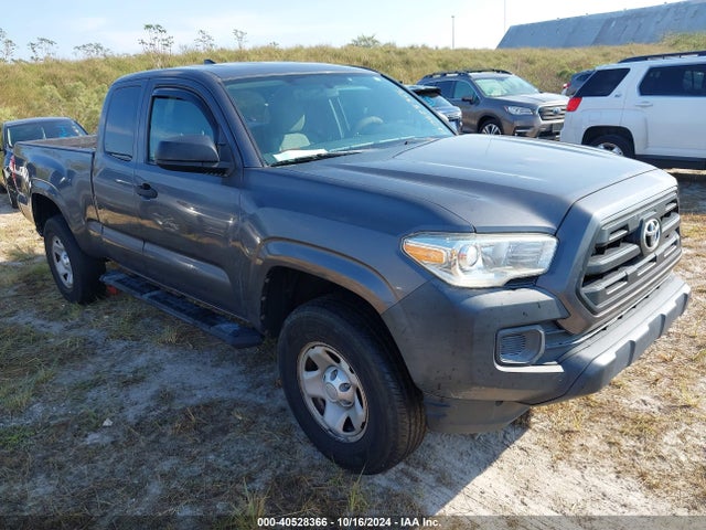 Toyota Tacoma Sr 2017 5TFRX5GN0HX092912 Image 1