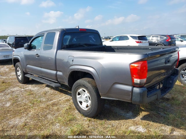 Toyota Tacoma Sr 2017 5TFRX5GN0HX092912 Image 3