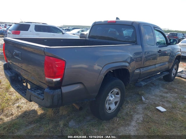 Toyota Tacoma Sr 2017 5TFRX5GN0HX092912 Image 4